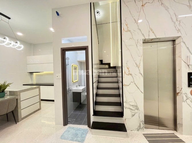 Bán Gấp 2 Căn Nhà Mới, Chỉ 8.5Ty/Căn, Có Thang Máy
