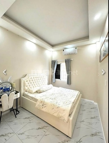 BÁN NHÀ 4 TẦNG PHÚ NHUẬN GẦN PHAN ĐÌNH PHÙNG 42M2 4PN 8.4 TỶ