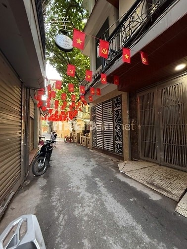 BÁN HOẶC CHO THUÊ NHÀ 5 TẦNG - NGÕ 245 LẠC LONG QUÂN, HÀ NỘI