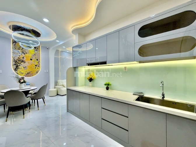 Nguyễn Trung Trực -  tính ra chỉ có 124 triệu/m2, vừa đất vừa nhà luôn