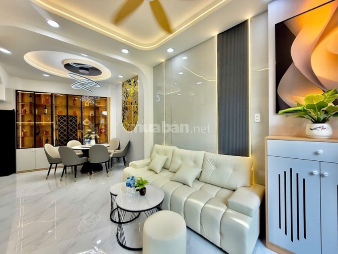 Nguyễn Trung Trực -  tính ra chỉ có 124 triệu/m2, vừa đất vừa nhà luôn