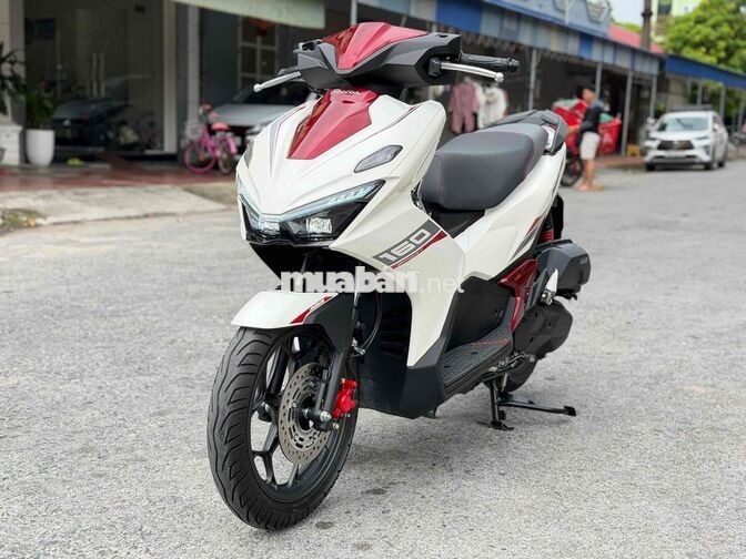 Honda Airblade 160 ABS Trắng đỏ 3000km