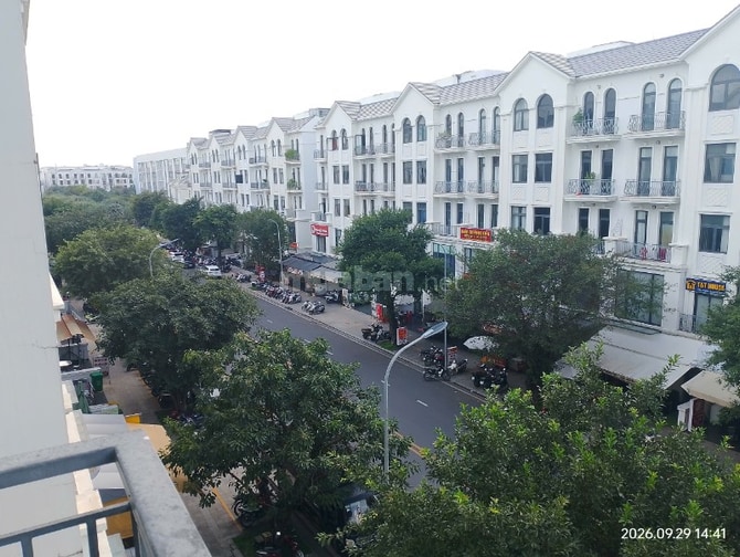 Cho thuê văn phòng mặt tiền đường chính