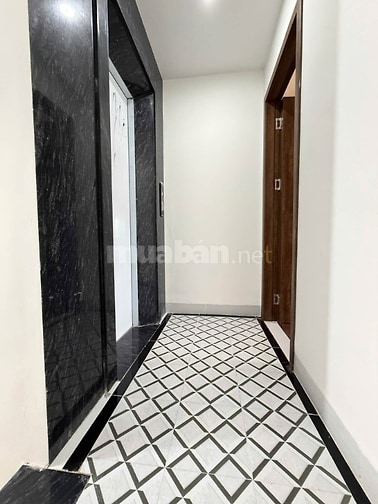 Bán Nhà Mới 7 Tầng Thang Máy Ô Tô Vào 10 Tỷ Phố Thạch Bàn - Cổ Linh