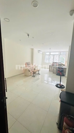 Bán căn nhà mặt tiền đương Hoang Kim Giao P5Q8