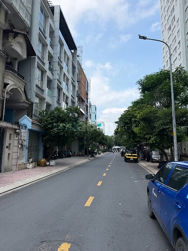 Bán căn nhà mặt tiền đương Hoang Kim Giao P5Q8