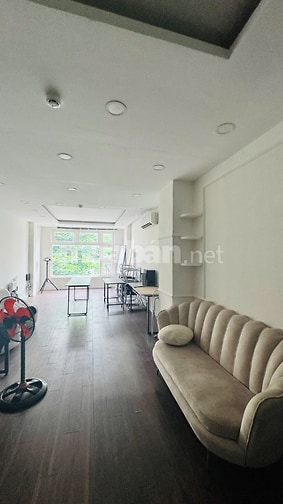 Bán căn nhà mặt tiền đương Hoang Kim Giao P5Q8