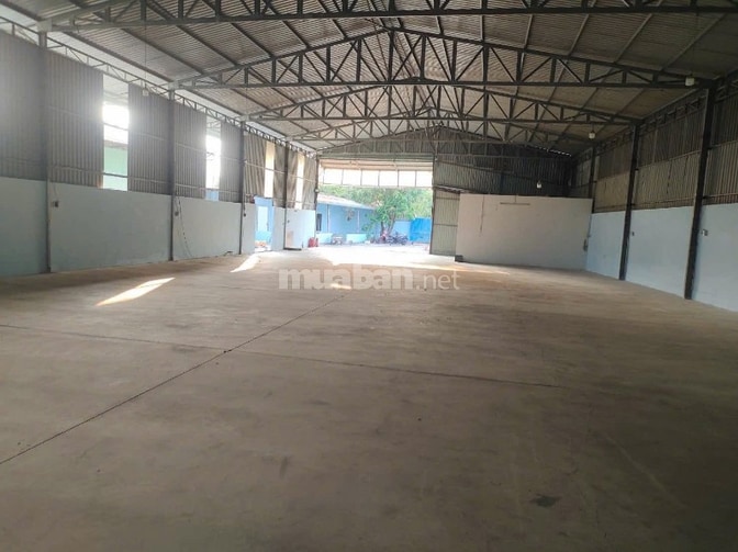 Cho thuê nhà xưởng 1000m2 vừa hết hạn hợp đồng tại thạnh lộc quận 12