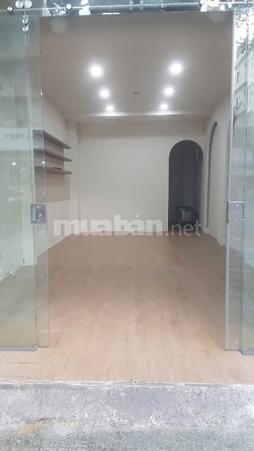 Cho thuê nhà nguyên căn 2 mặt tiền đường Ngô Gia Tự quận 10, 3 lầu 