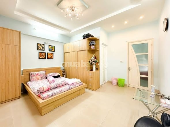 20 .CHO THUÊ NHÀ 3 TẦNG K/ Ô TÔ NGUYỄN HỮU THỌ . FULL NỘI THẤT 