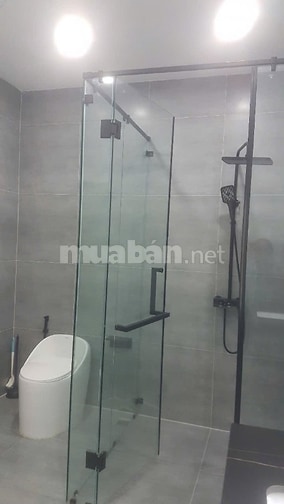 Cho thuê nhà nguyên căn 2 mặt tiền đường Ngô Gia Tự quận 10, 3 lầu 