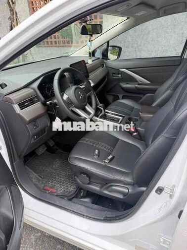 Mitsubishi Xpander Premium 2022 Trắng 7 chỗ