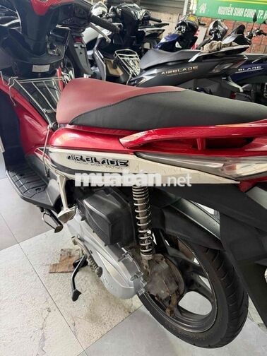 Honda Air Blade 2012 Đỏ trắng đen