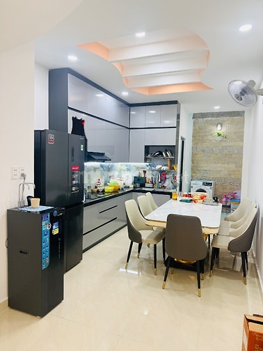 Bán Nhà 4 Tầng mới xây, hẻm xe hơi- vip Nguyễn Đình Chính- Phú Nhuận 
