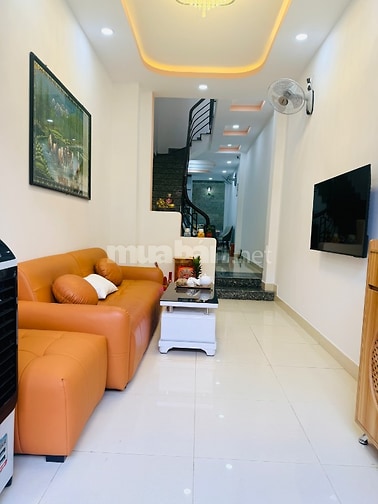 Bán Nhà 4 Tầng mới xây, hẻm xe hơi- vip Nguyễn Đình Chính- Phú Nhuận 