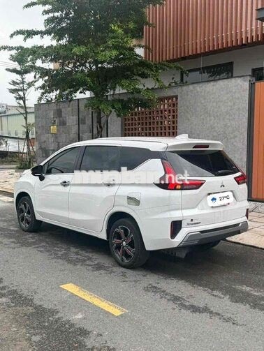Mitsubishi Xpander Premium 2022 Trắng 7 chỗ