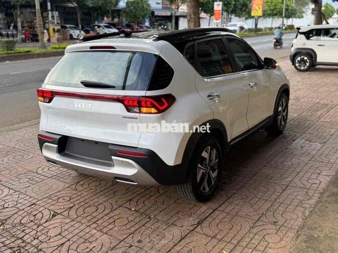 Kia Sonet 2023 Premium Trắng Số tự động 5 chỗ