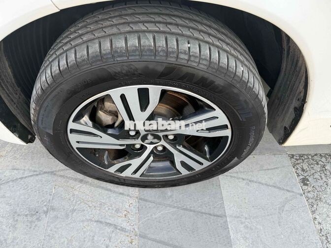 Mitsubishi Xpander 2021 Số sàn Trắng 85000 km