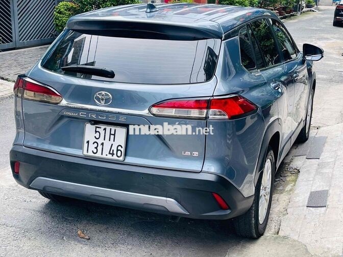 Cross 1.8G 2021 90,000km full hãng, sơn zin.