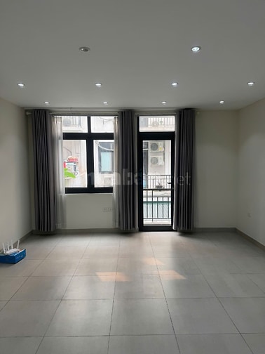 Cho thuê nhà 45 triệu (101m2 x 5,5 tầng) căn D29 Dreamland 107 Xuân La