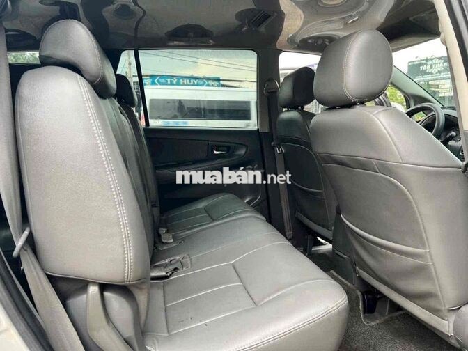 Toyota Innova 2012 E xin  Số sàn nói ko vs dịch vụ
