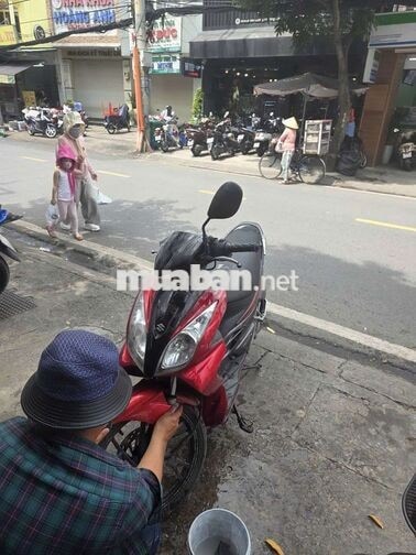 Suzuki Hayate Đỏ Xe tay ga