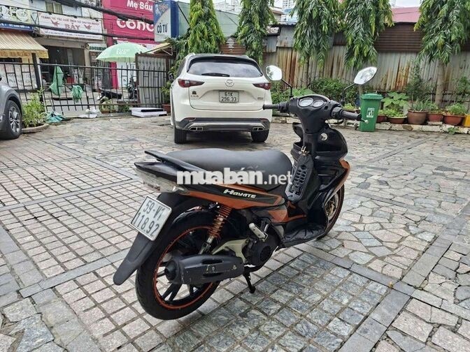 Xe tay ga Suzuki Hayate Đen cam