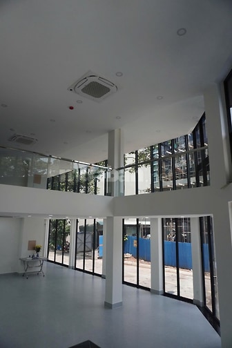Cho thuê tòa văn phòng Nguyễn Văn Kỉnh, DTSD 1.005m2, hầm + 7 tầng