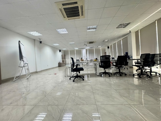 Cho thuê tòa nhà VP góc 2 MT Vũ Tông Phan khu đô thị An Phú An Khánh