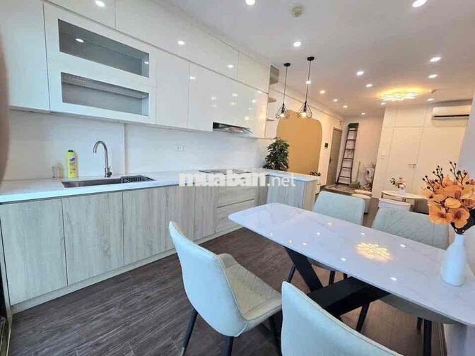 chính chủ cho thuê chung cư xa la 80m 2 ngủ 2vs chỉ 8tr