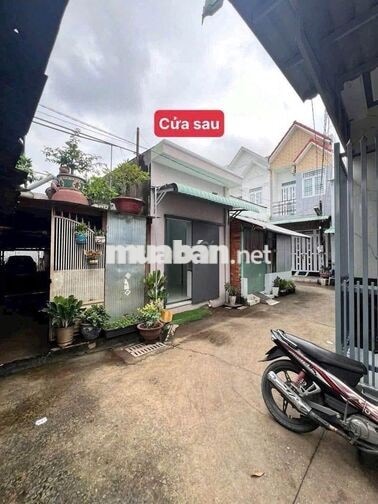 NHÀ 2 MẶT TIỀN ( TRƯỚC - SAU) – GIÁ CHỈ 1,690 TỶ! (CÒN TL)