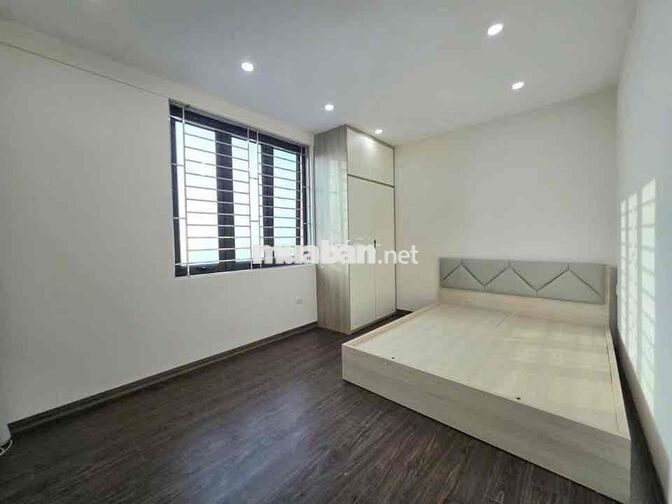 chính chủ cho thuê chung cư xa la 80m 2 ngủ 2vs chỉ 8tr