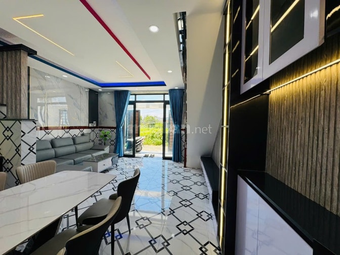 CHÍNH CHỦ BÁN NHÀ MỚI XÂY FULL NỘI THẤT SỔ HỒNG RIÊNG MỸ HẠNH LONG AN