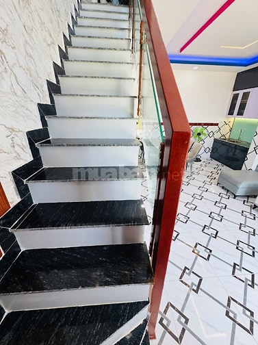 CHÍNH CHỦ BÁN NHÀ MỚI XÂY FULL NỘI THẤT SỔ HỒNG RIÊNG MỸ HẠNH LONG AN