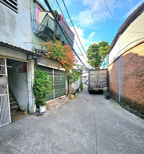 Đất thổ cư 5x20m - hẻm ô tô đường Nguyễn Văn Quá Quận 12 - Giá 5,3 Tỷ