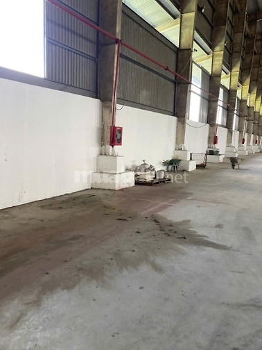 Cho thuê kho 700m2 Quốc Lộ 1A - PCCC đầy đủ Giá 120k/m2