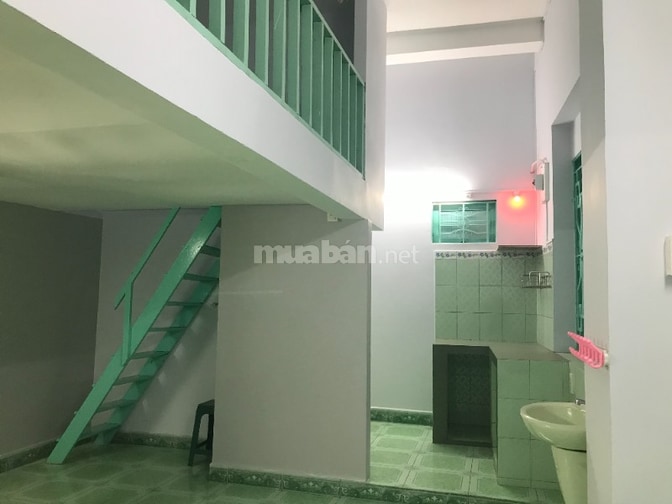 Nhà cho thuê, mặt tiền, lầu 3