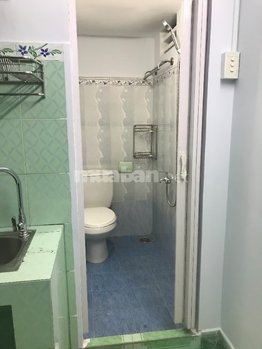 Nhà cho thuê, mặt tiền, lầu 3