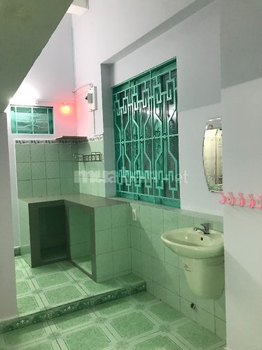 Nhà cho thuê, mặt tiền, lầu 3