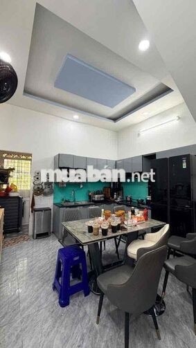 🏡 Nhà mới vào ở ngay - 2 tầng - 2 PN - Giáp với Tân Phú - Q.6