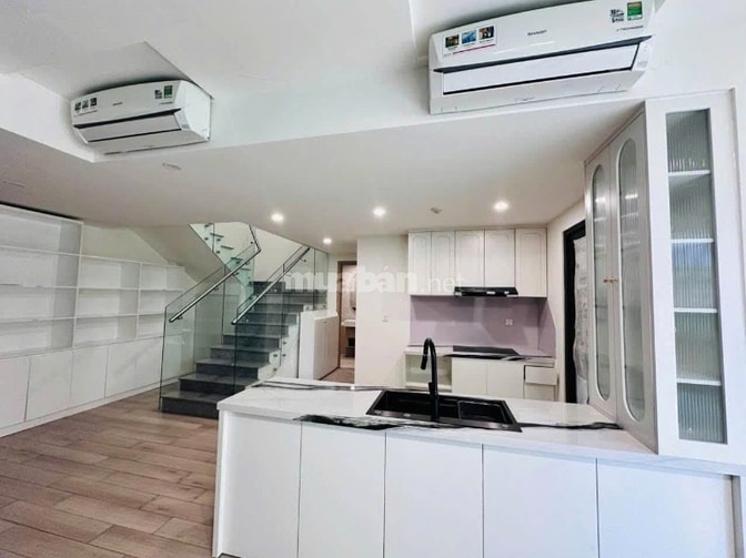 CHO THUÊ DUPLEX 4PN LUMIÈRE VINHOMES GRAND PARK GIÁ 28 TRIỆU/THÁNG