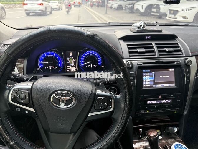 Toyota Camry 2.5Q 2015 Đen 93.000 km