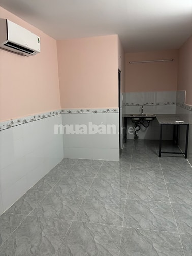 Phòng trọ máy lạnh giá rẻ nhà bè