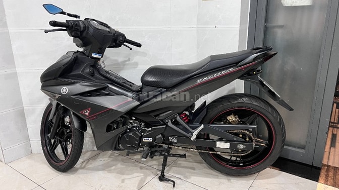Yamaha Exciter 150 - Màu đen Limited 2016