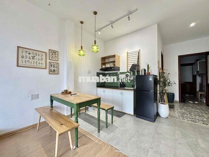 Studio Ban công - Full nội thất - Gần công viên Thỏ Trắng- Khu sầm uất