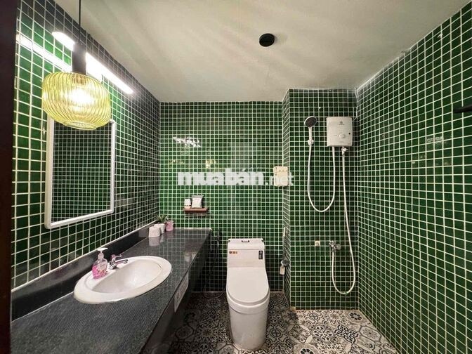 Studio Ban công - Full nội thất - Gần công viên Thỏ Trắng- Khu sầm uất