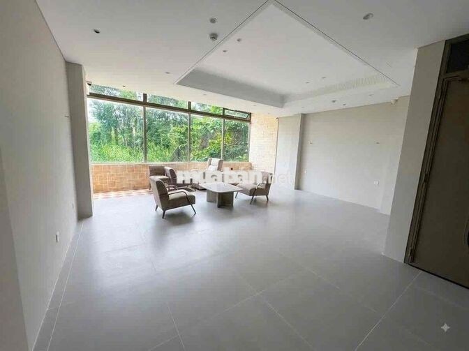 TÒA NHÀ KHU VIP - Trần Thiện Chánh , P.12, Q.10 - Hầm Xe, Thang Máy, S
