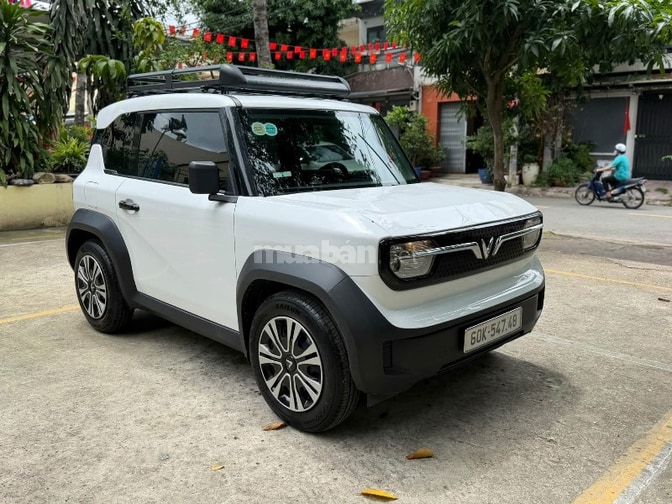 Vinfast VF3 Mua Pin 2025 Màu trắng xe đẹp sạc free không giới hạn 