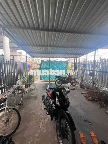 Bán nhà khu vực khu dân cư ấp Bình Tân