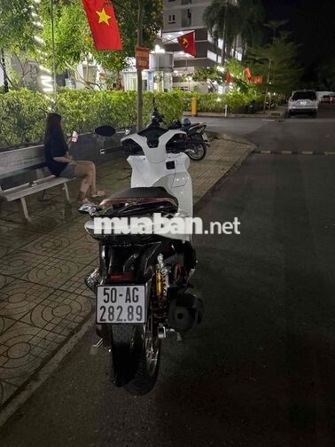 Honda SH350i 2023 Trắng 15.000 km